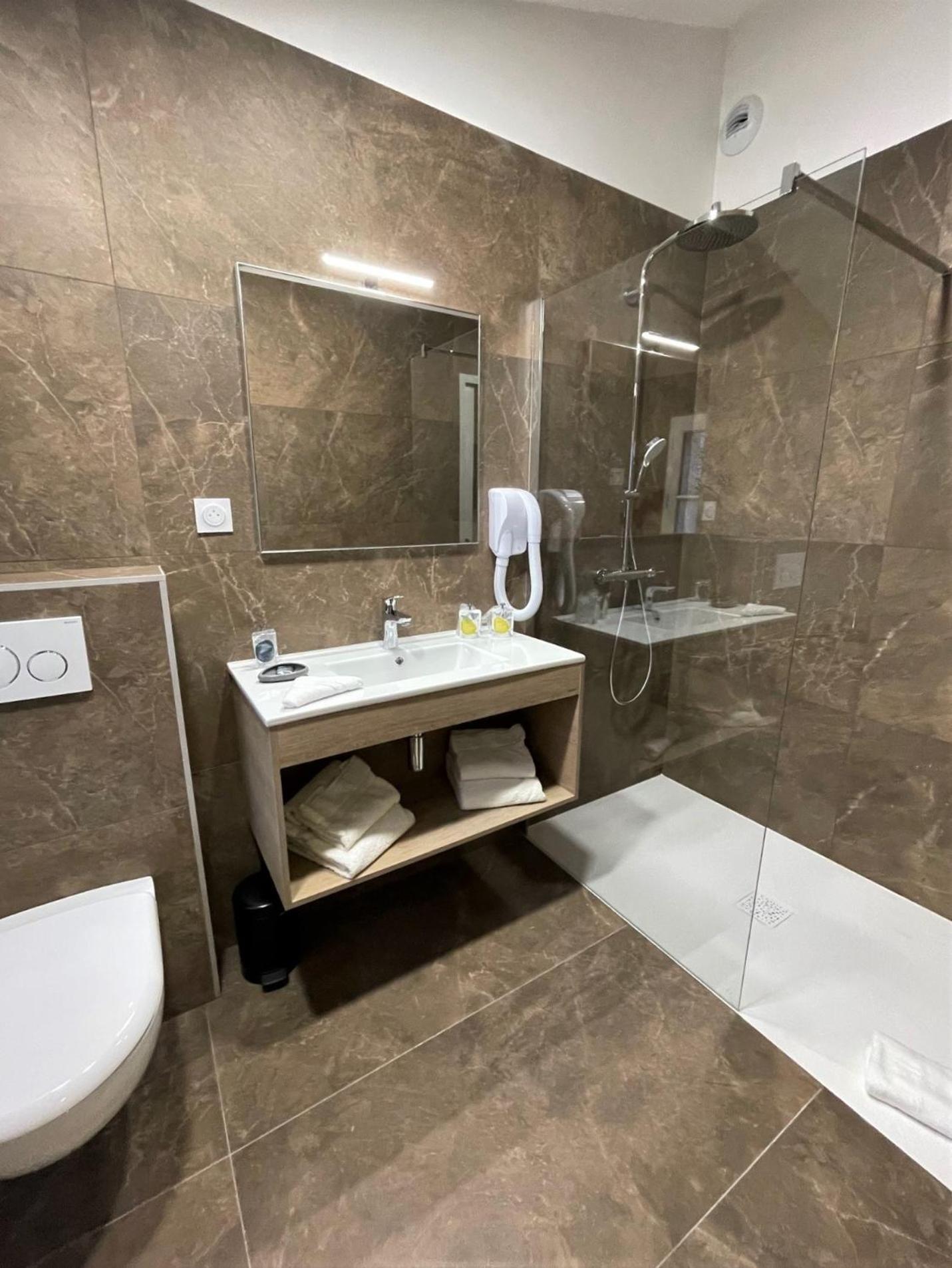 Le Galion Hotel 3*