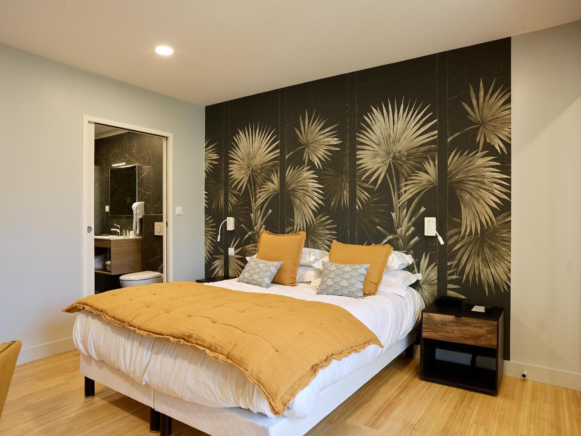Le Galion Hotel 3*