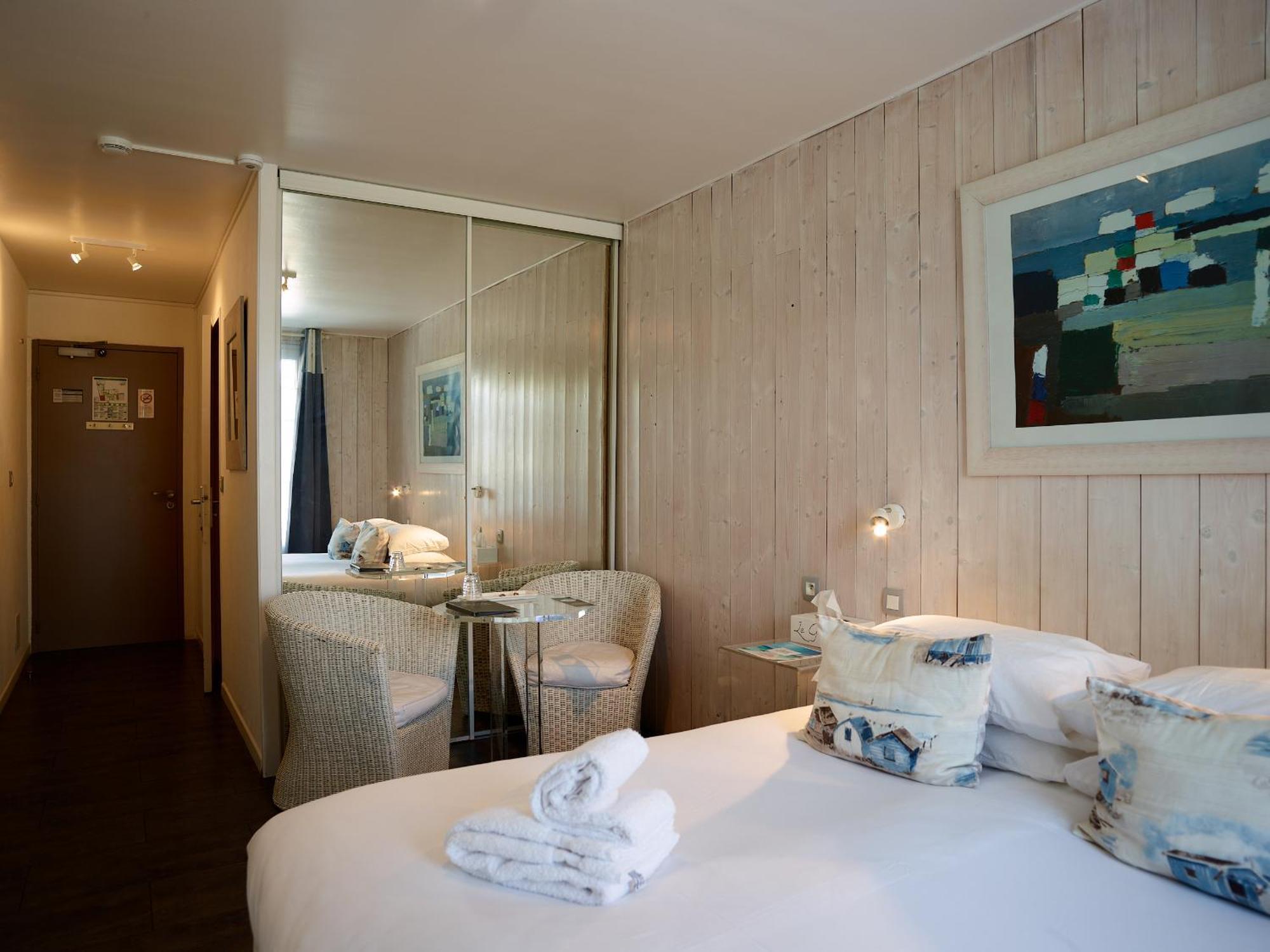 Le Galion Hotel 3*
